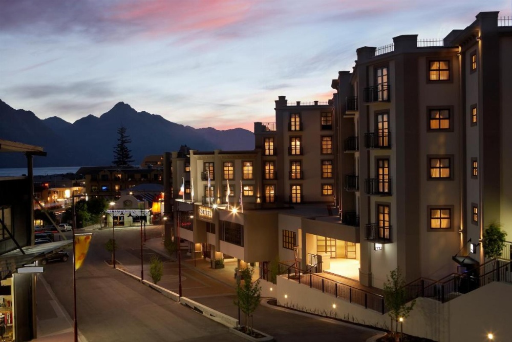 Sofitel Queenstown Hotel & Spa Image 15